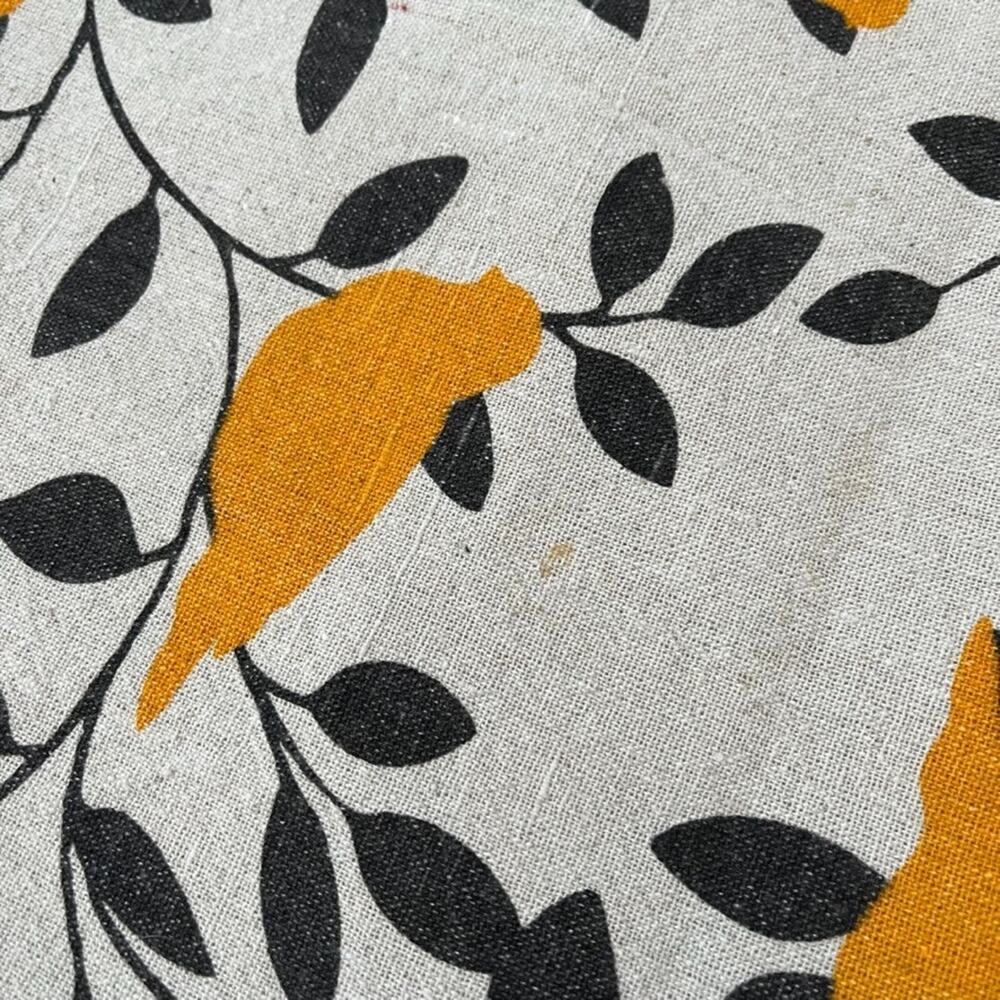 Table Runner 67" Cream Color Black Vines & Leaves Yellow Birds Cotton - Picture 3 of 11